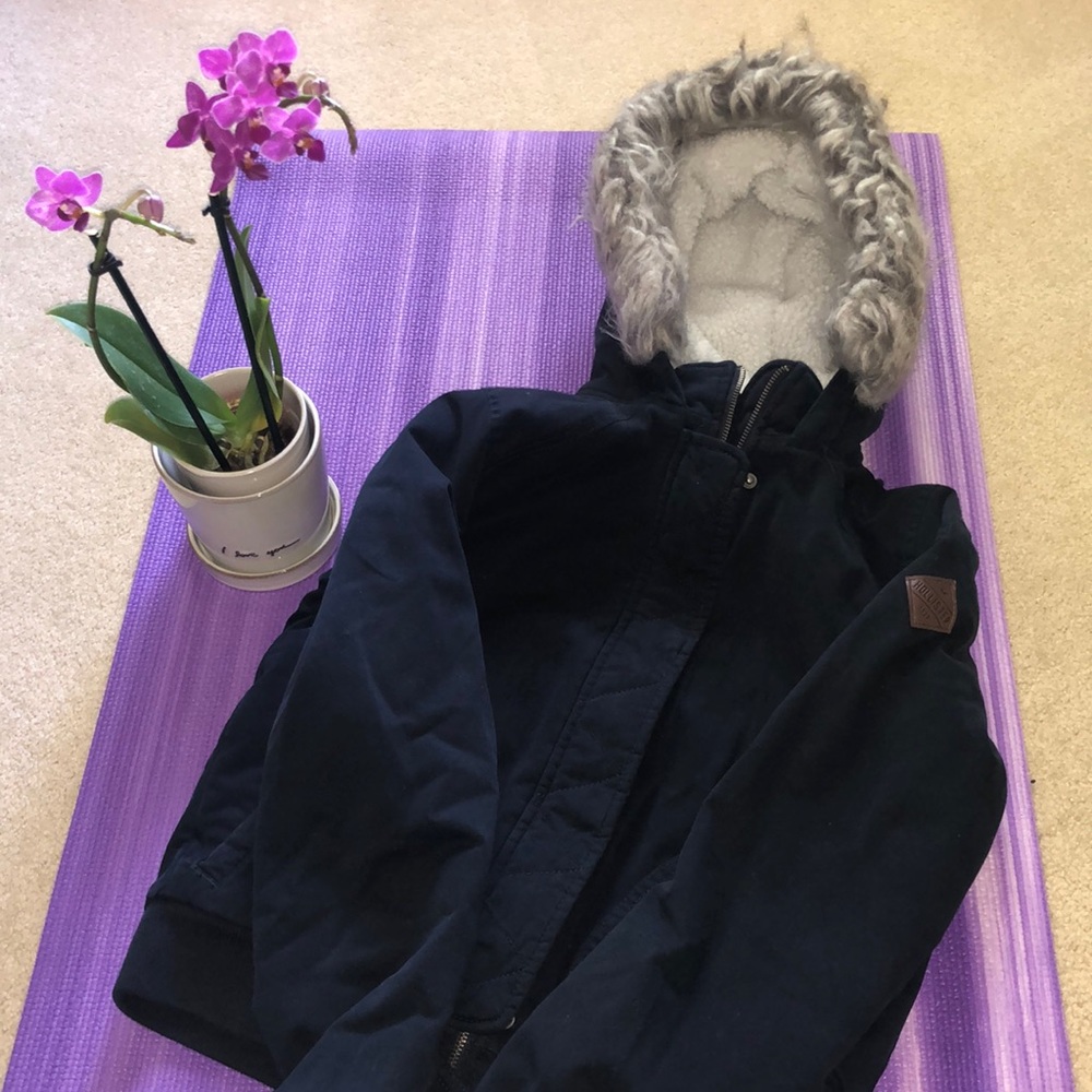 Hollister Sherpa lined hoodie jacket